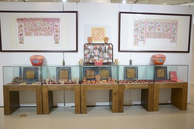 纪念改革开放40周年莱山区民间文艺家协会创作收藏精品展
